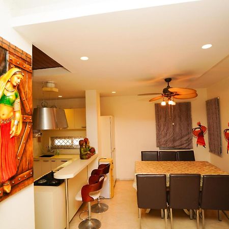 Golden Villa - Duplex House With Private Theater - Near To Alipiri And Bhudevi Ttd Ticket Counter And Kapilateertham Tirupati Esterno foto