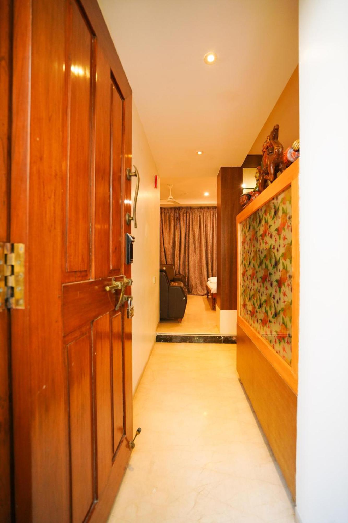 Golden Villa - Duplex House With Private Theater - Near To Alipiri And Bhudevi Ttd Ticket Counter And Kapilateertham Tirupati Esterno foto